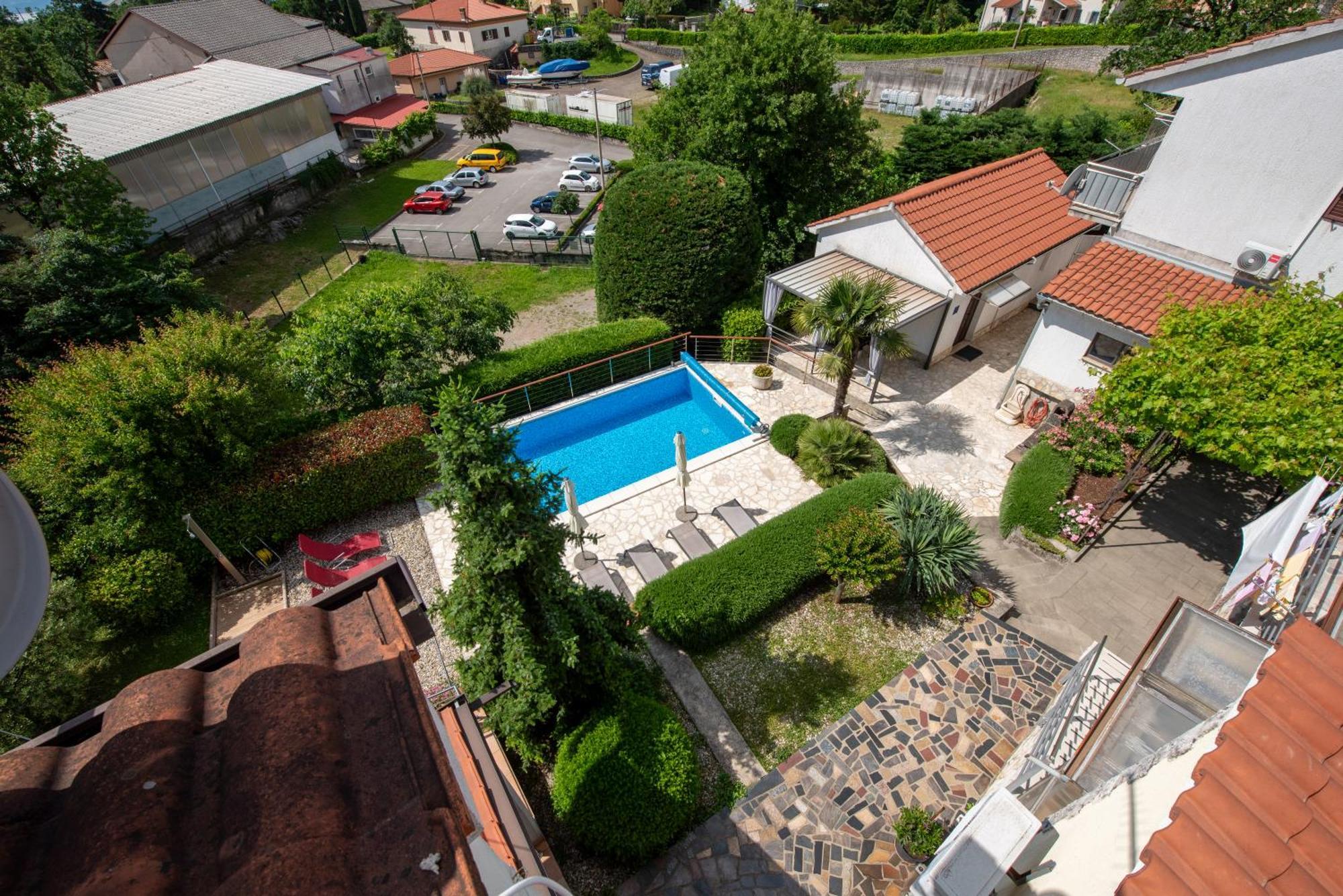 Apartments Dorijan With Pool Matulji Eksteriør billede